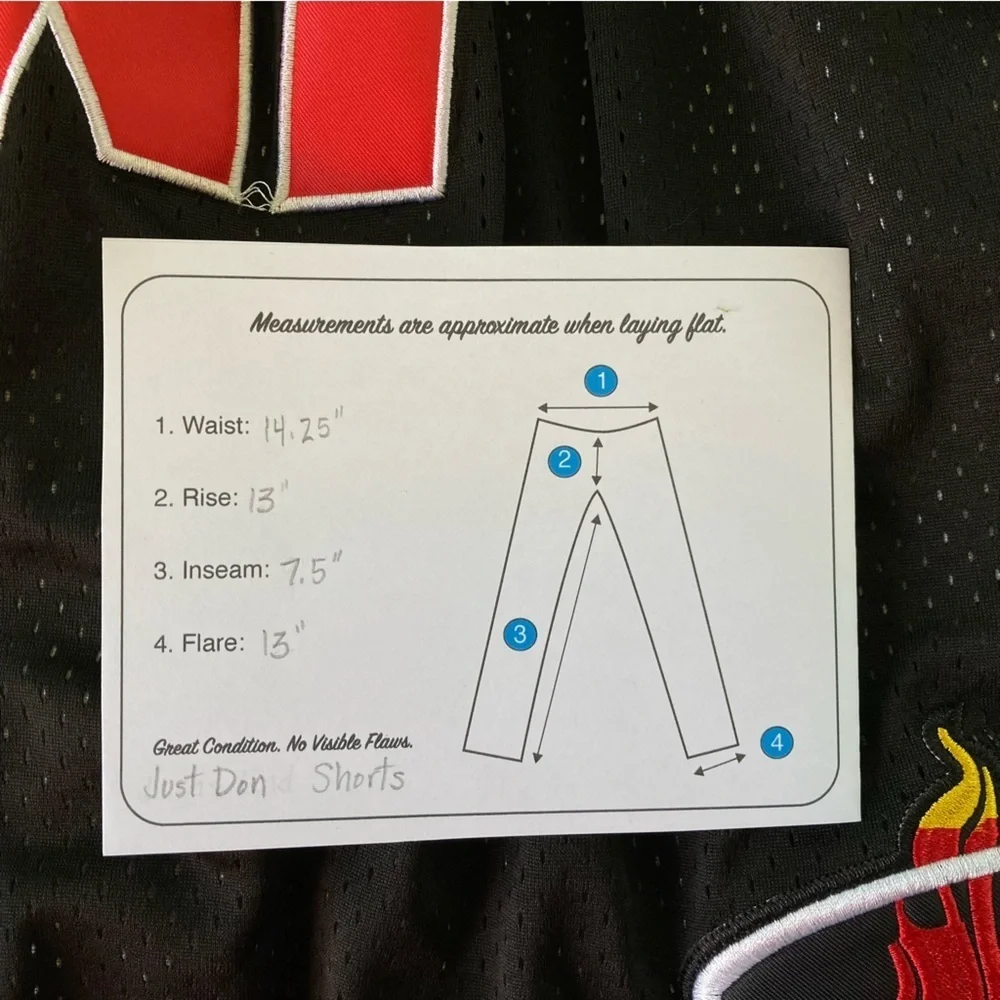 Just Don‎ 1996-97 Miami Heat Basketball Shorts (Size L)